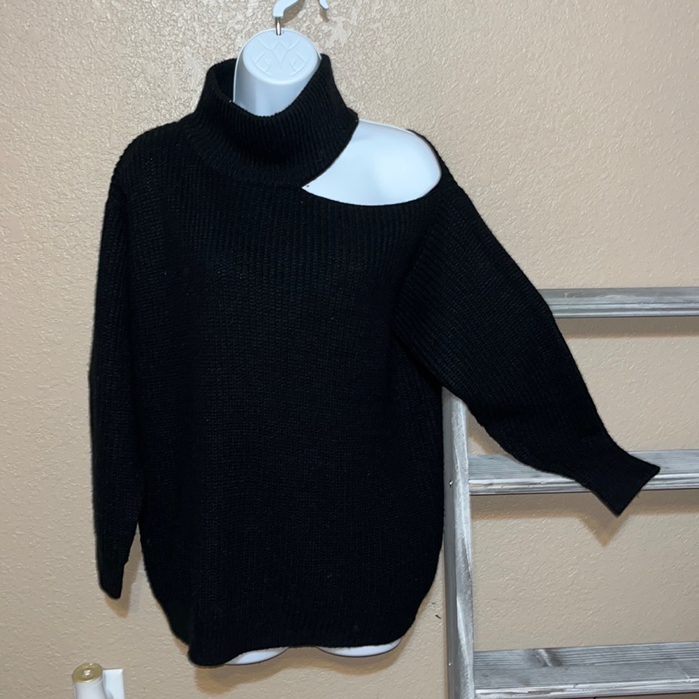 Vine & Love sweater